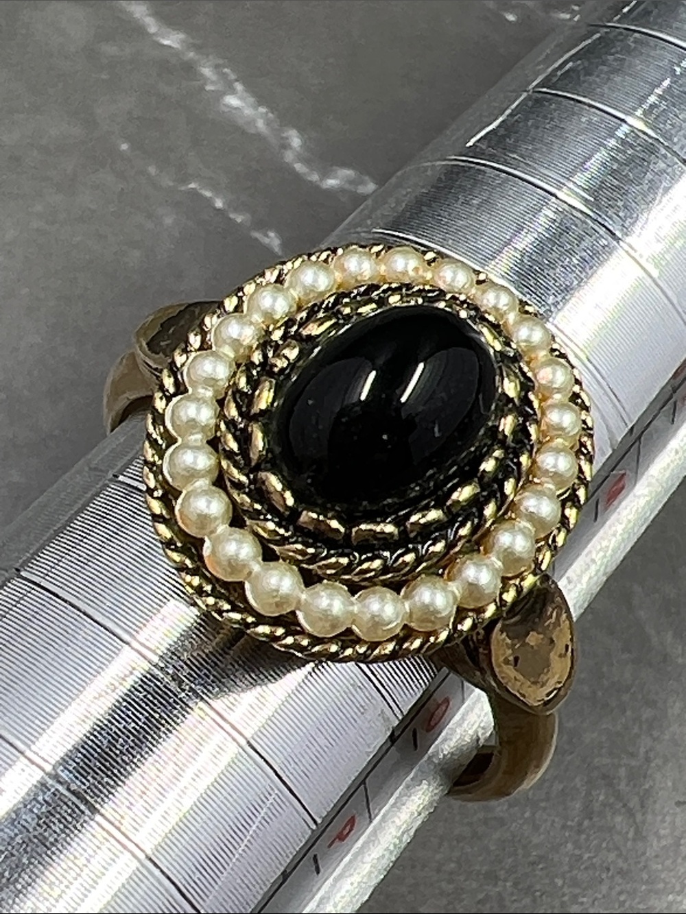 Vintage 70’s AVON Byzantine Style Faux Onyx Pearl Ring